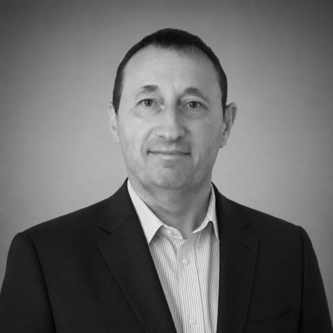 Dr. Kevin Moat
